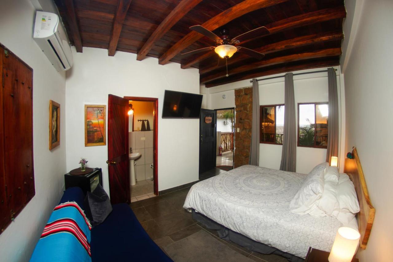 Tres Palmas Hotel Montañita Екстериор снимка